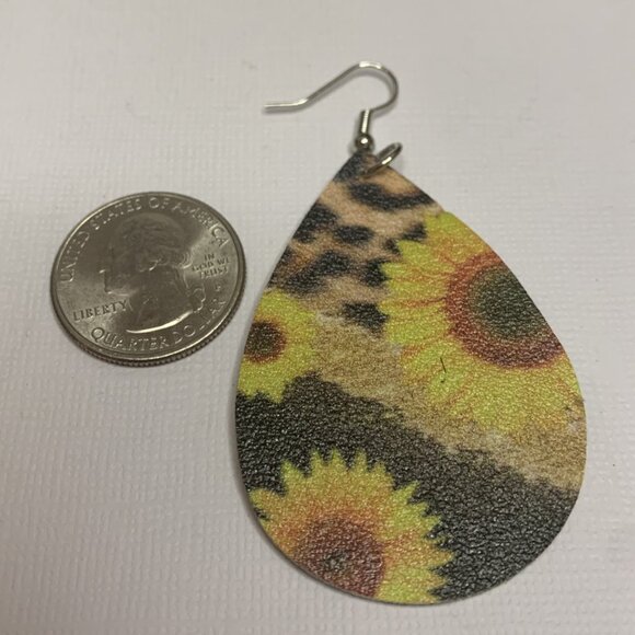 Sunflower Earring, Boho Earring, Gift Idea, Leopard Print Earring, Animal Print - Picture 4 of 7